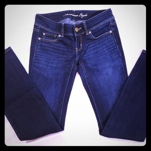 AMERICAN EAGLE WOMEN'S BOOTS JEANS